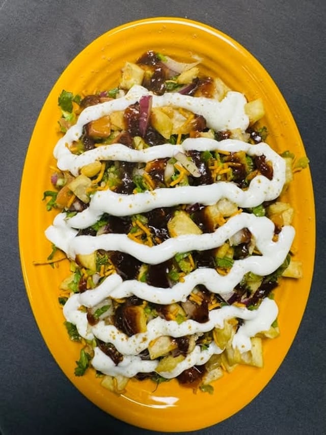 Aloo Tikki Chaat.